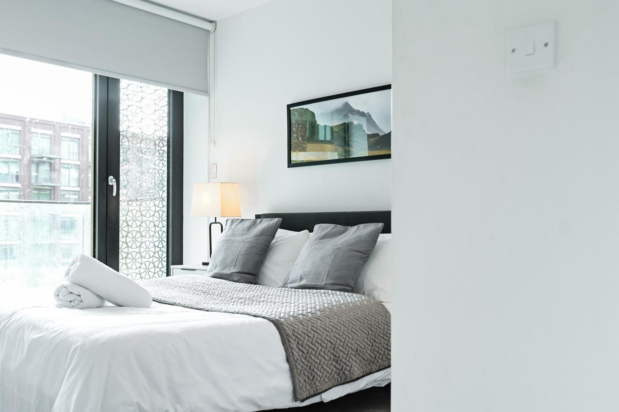 Khayat Homes - The Cosy Cabo - One Bed Apt London Exterior photo