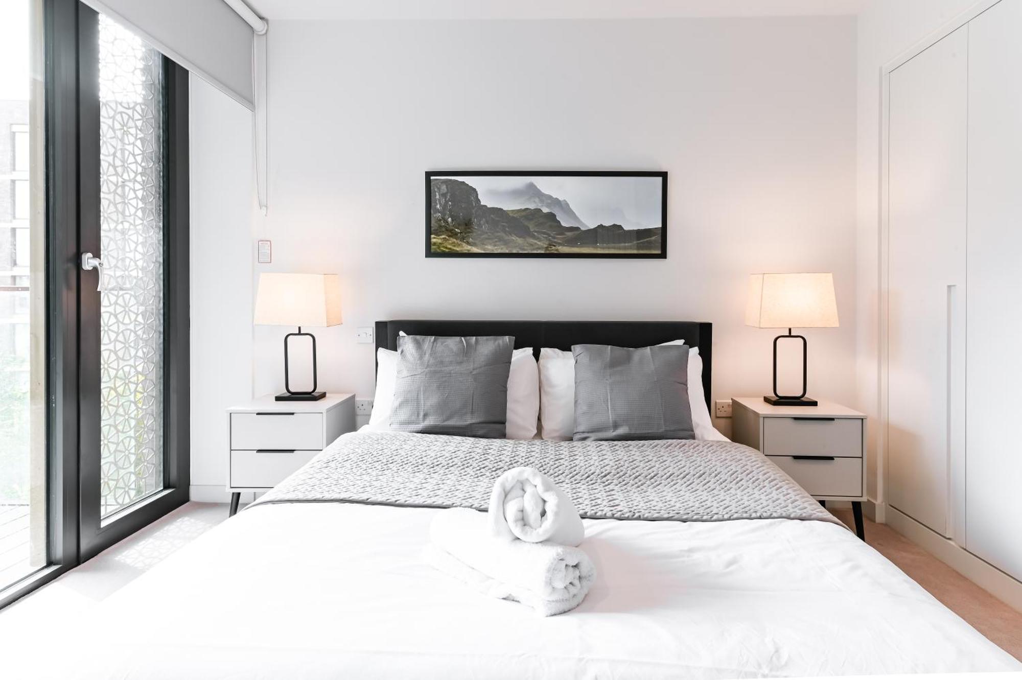Khayat Homes - The Cosy Cabo - One Bed Apt London Exterior photo