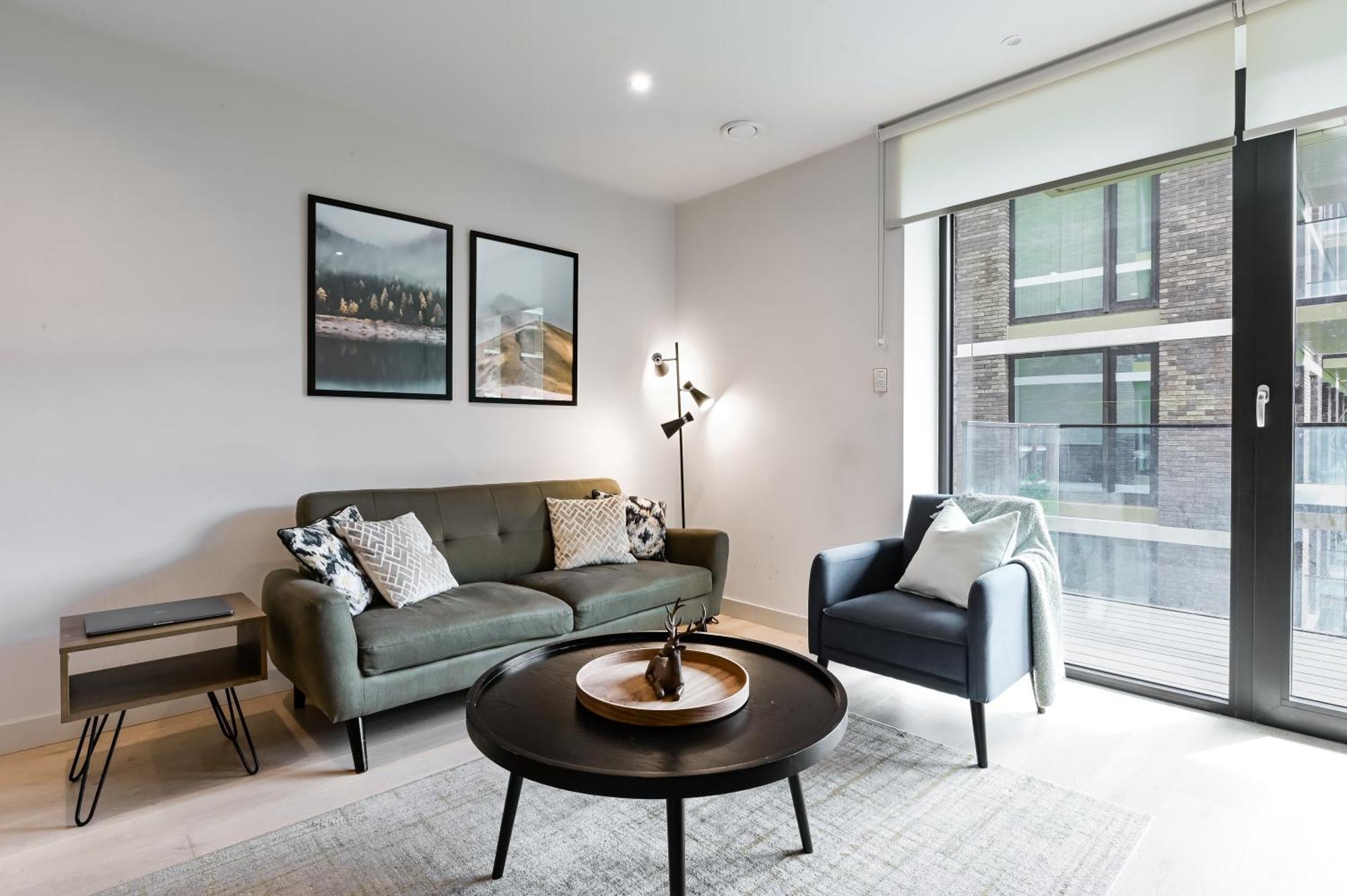 Khayat Homes - The Cosy Cabo - One Bed Apt London Exterior photo